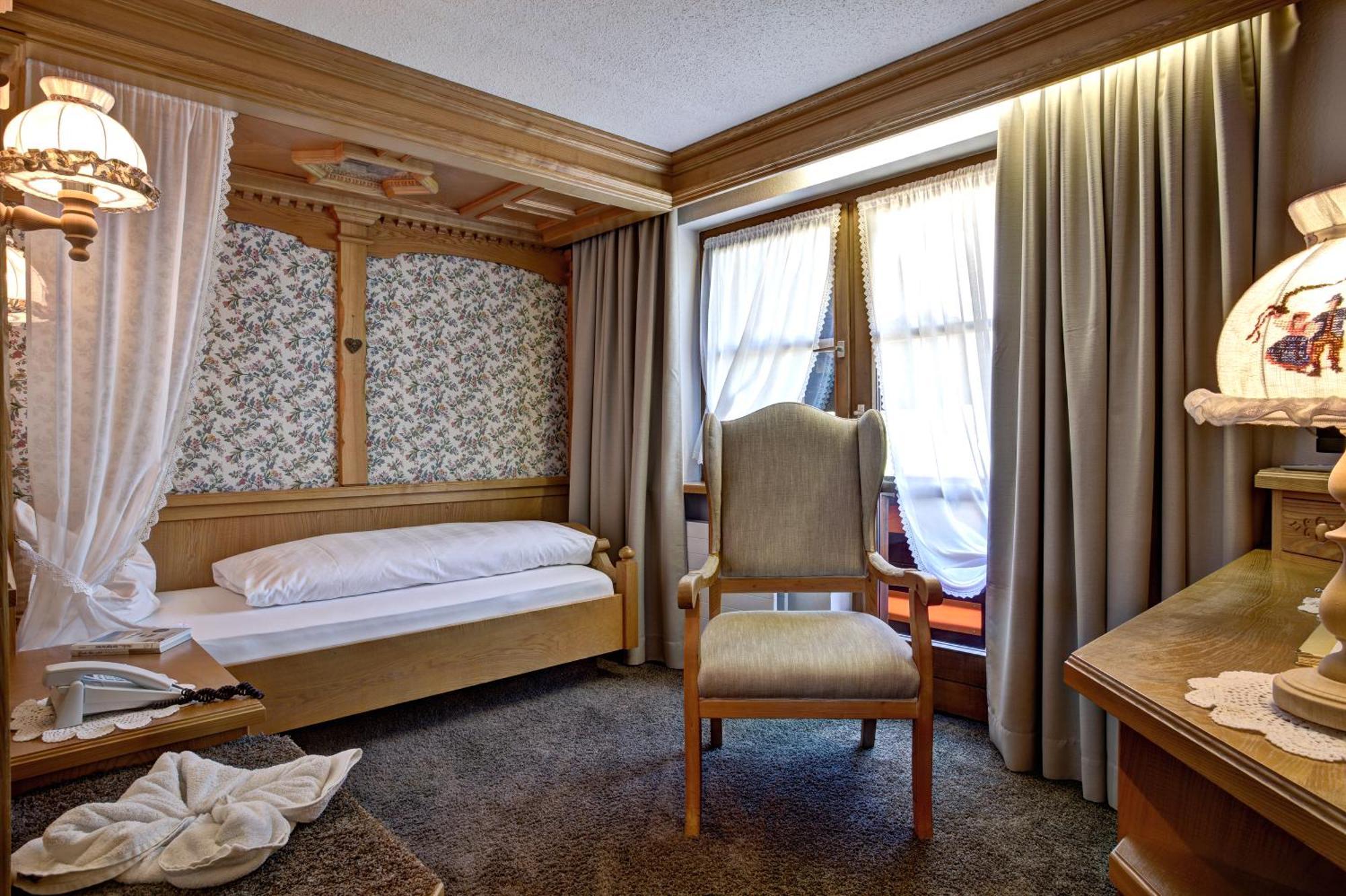 Hotel Gemma- Adults Only Hirschegg  객실 사진