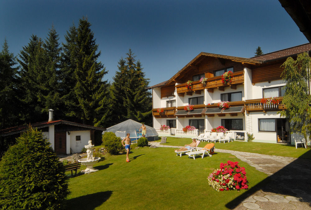 Hotel Gemma- Adults Only Hirschegg  외부 사진