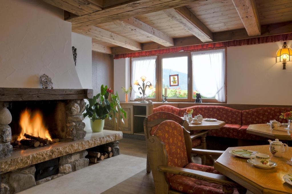 Hotel Gemma- Adults Only Hirschegg  외부 사진